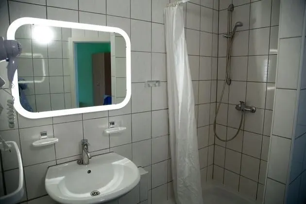 Tek Kişilik Oda