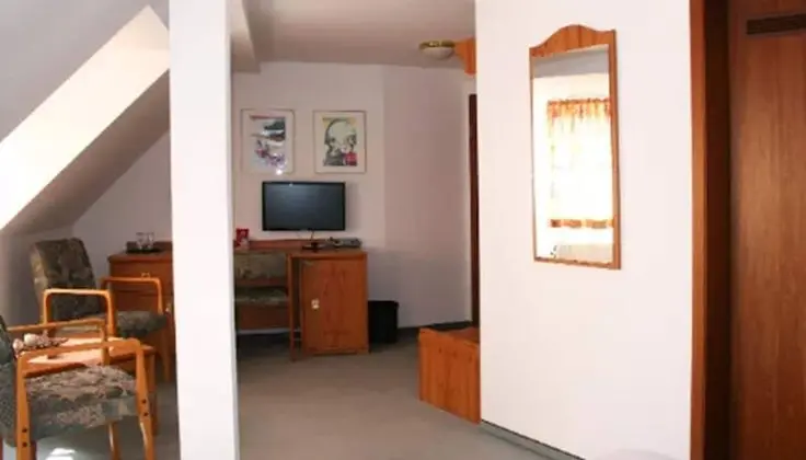 Tek Kişilik Oda