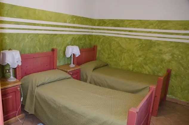 Tek Büyük veya İki Ayrı Yataklı Oda