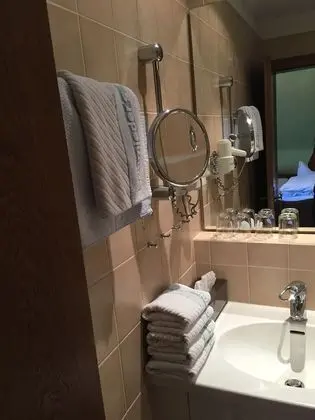 Standard Tek Büyük Yataklı Oda (Haupthaus, Gästehaus)