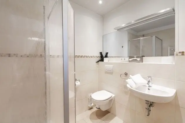 Comfort Tek Büyük Yataklı Oda, Özel Banyo