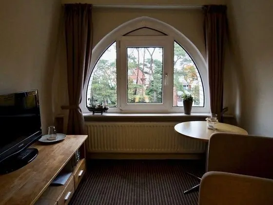 Comfort Tek Kişilik Oda, Özel Banyo, Kısmi Deniz Manzaralı