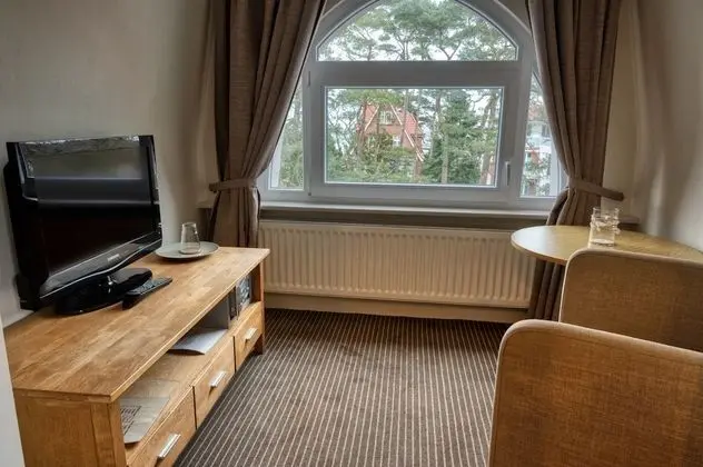 Comfort Tek Kişilik Oda, Özel Banyo, Kısmi Deniz Manzaralı
