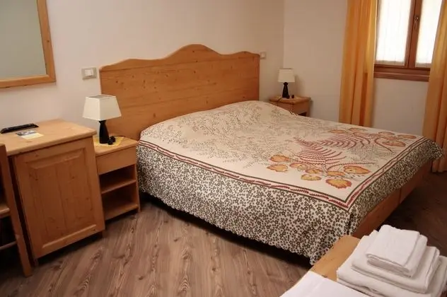 Tek Büyük veya İki Ayrı Yataklı Oda