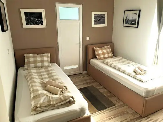 Basic İki Ayrı Yataklı Oda