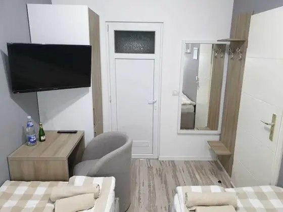 Basic İki Ayrı Yataklı Oda