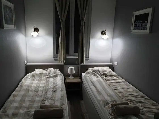 Basic İki Ayrı Yataklı Oda