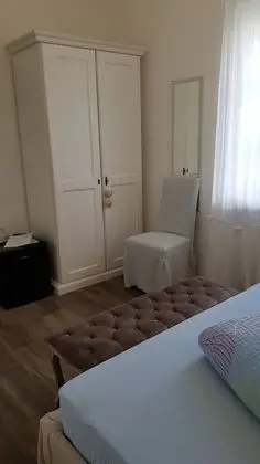 Classic Tek Büyük Yataklı Oda, 1 Büyük (Queen) Boy Yatak, Anti Alerjik