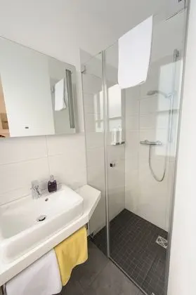 Standard Tek Büyük Yataklı Oda (Klein)