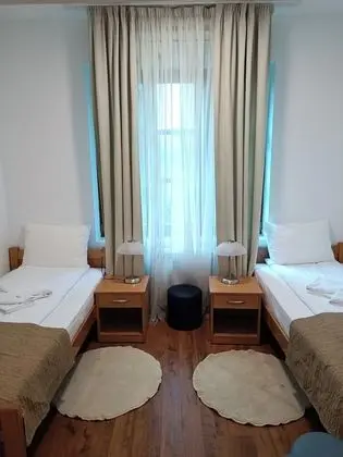 İki Ayrı Yataklı Oda
