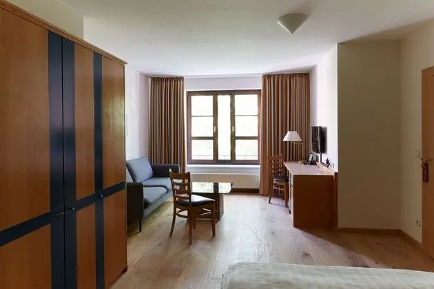 Comfort Tek Büyük Yataklı Oda (Plus)