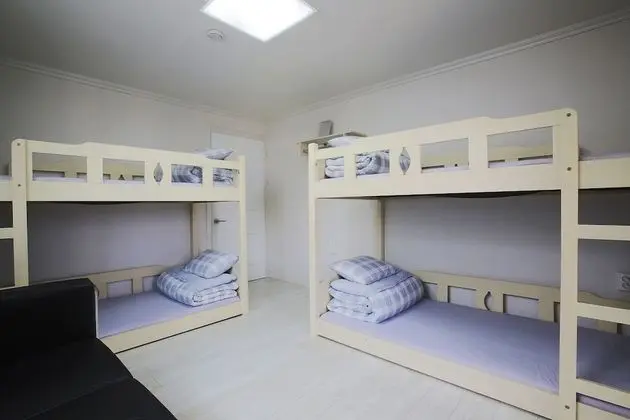 Ortak Ranzalı Oda, Sadece kadınlar için, Ortak Banyo (4 Guests)