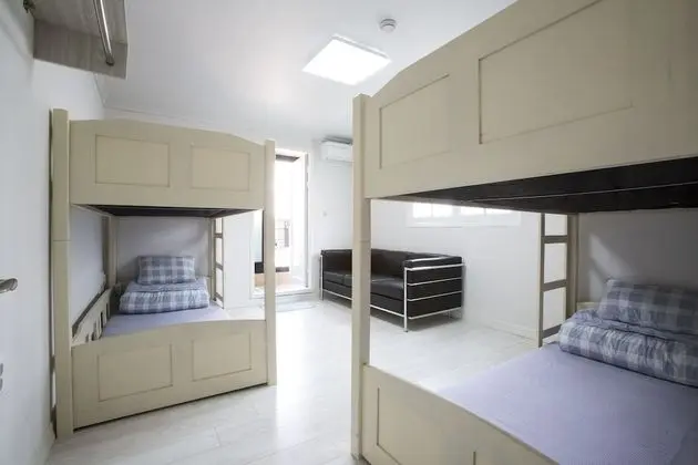 Ortak Ranzalı Oda, Sadece kadınlar için, Ortak Banyo (4 Guests)