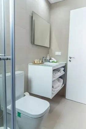 Tek Büyük Yataklı Oda, Balkon, Deniz Manzaralı