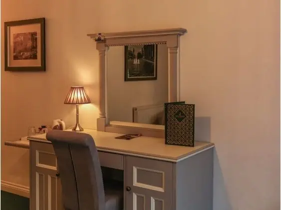 İki Ayrı Yataklı Oda, Banyolu/Duşlu