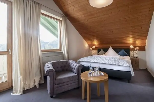 Tek Büyük Yataklı Oda