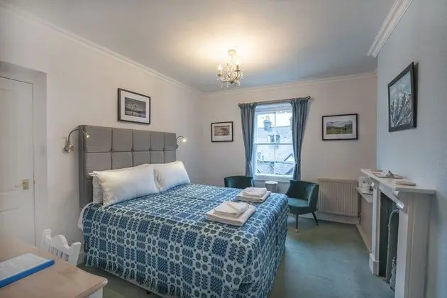 Tek Büyük veya İki Ayrı Yataklı Oda, Banyolu/Duşlu (Room 1)