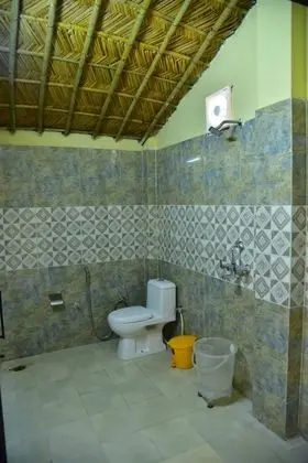 Deluxe Üç Kişilik Oda, Birden Çok Yatak, Sigara İçilmez, Bahçe Manzaralı
