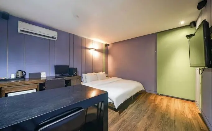 Standard Oda (Base 2pax, Extra person fee on site)