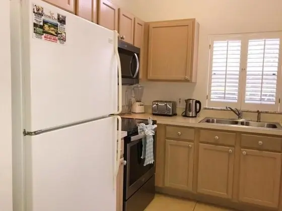 Ev