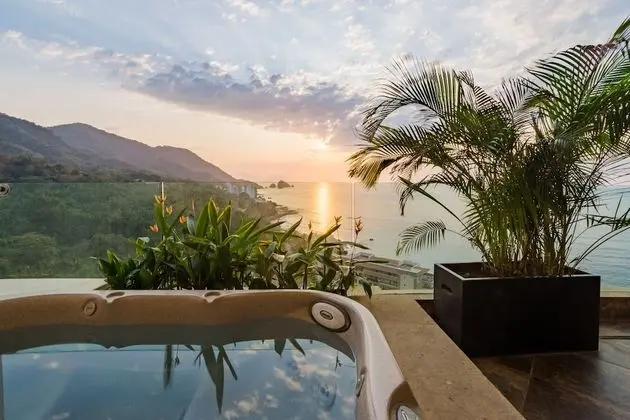 Ultra Two Bedroom Panoramic Suite