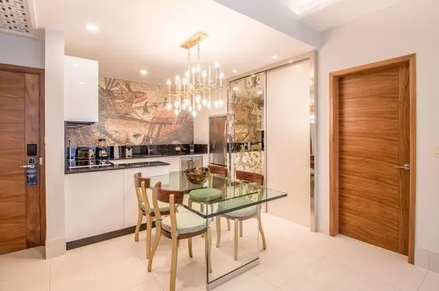 1 Bedroom Suite, 1King Bed