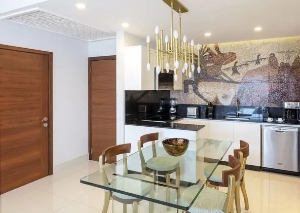 1 Bedroom Suite, 1King Bed