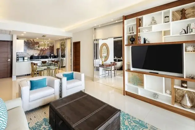 1 Bedroom Suite, 1King Bed