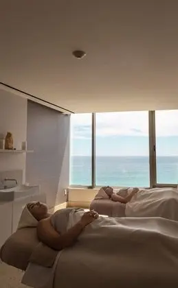 Junior Suite Ocean View 1 King Bed