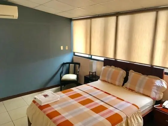 Comfort Tek Büyük Yataklı Oda