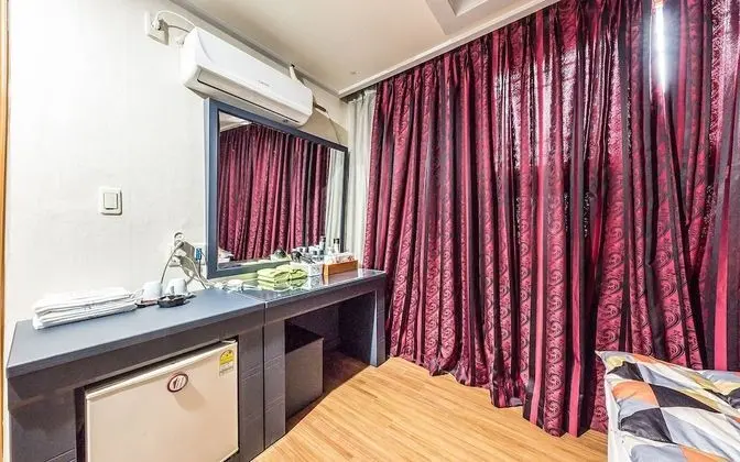 Oda (Standard room)