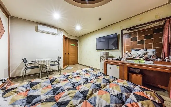 Oda (Standard room)
