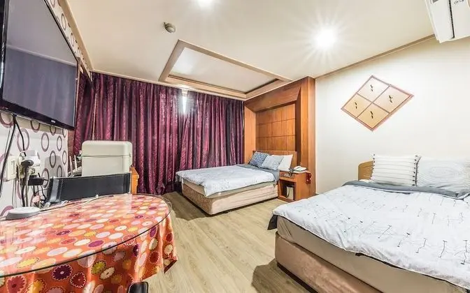 Oda (Twin room)