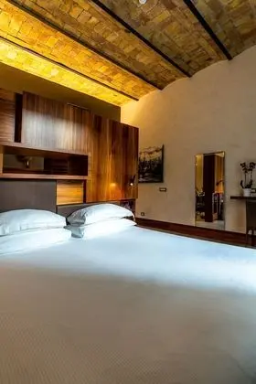 Junior Süit, 1 En Büyük (King) Boy Yatak