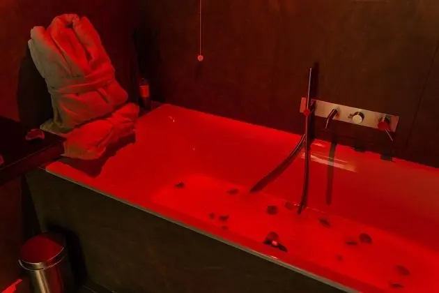 Junior Süit, 1 En Büyük (King) Boy Yatak