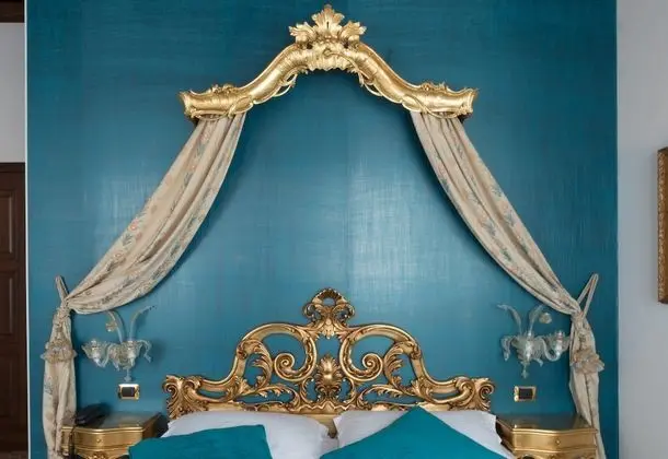 Superior Oda, Sıcak Su Küveti