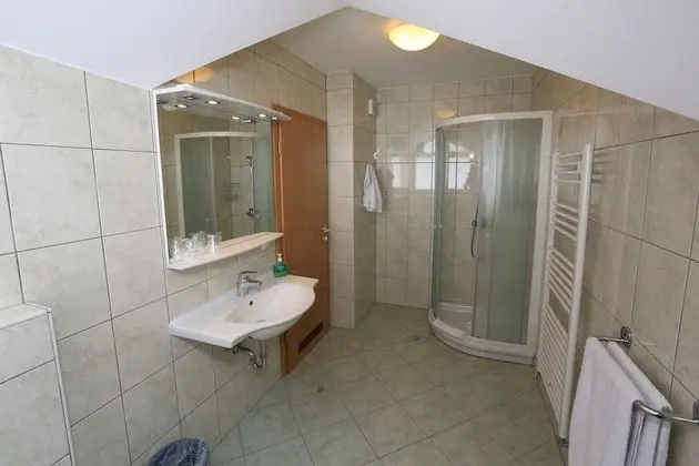 Dört Kişilik Oda, Balkon, Dağ Manzaralı