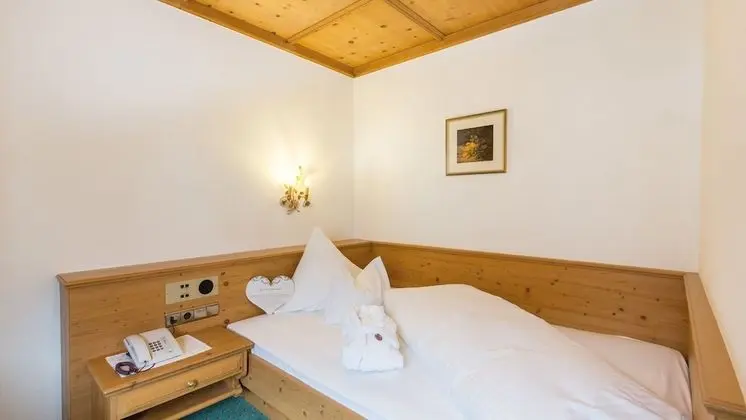 Deluxe Tek Kişilik Oda