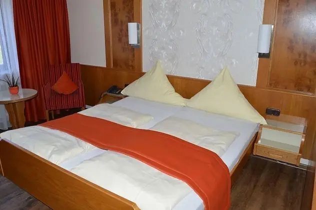 Tek Büyük Yataklı Oda, Balkon