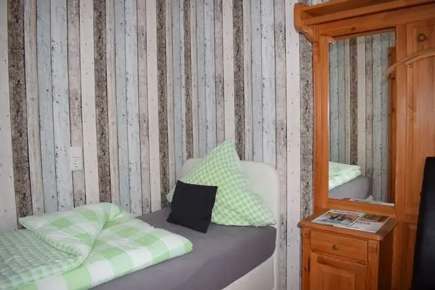 Economy İki Ayrı Yataklı Oda (TV)