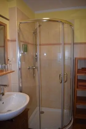 Economy İki Ayrı Yataklı Oda (TV)