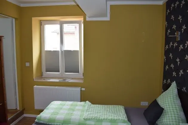 Tek Büyük veya İki Ayrı Yataklı Oda