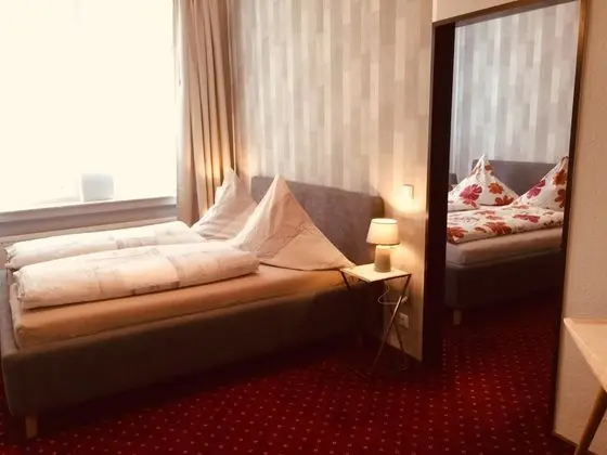 Tek Büyük Yataklı Oda