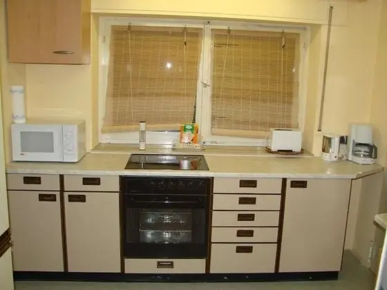 Üç Kişilik Oda, Ortak Banyo