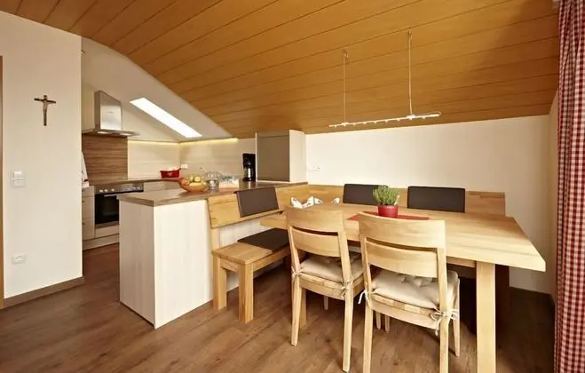 Apart Daire, Dağ Manzaralı