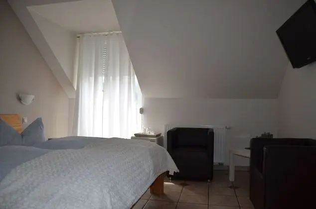 Tek Büyük Yataklı Oda, Balkon