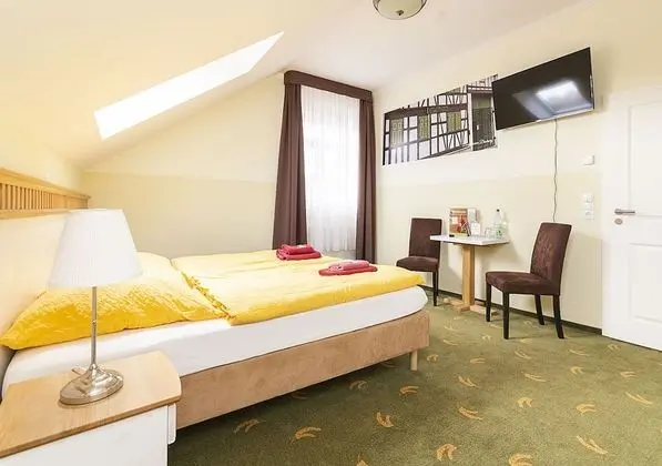 Deluxe Tek Büyük veya İki Ayrı Yataklı Oda