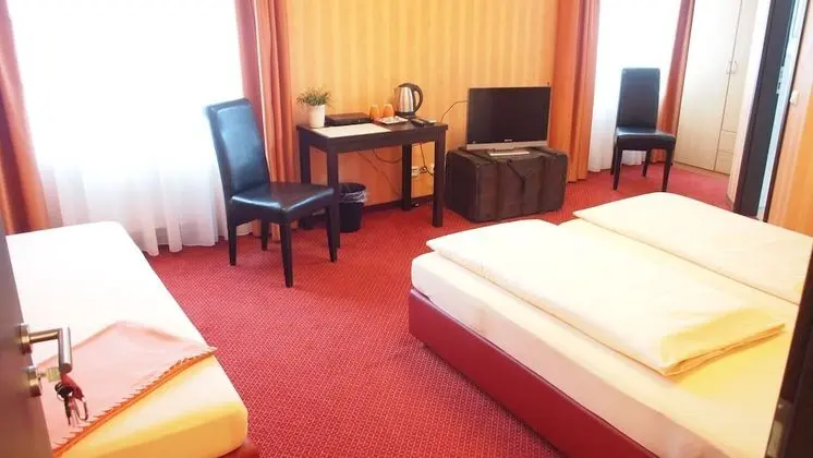 Tek Büyük Yataklı Oda