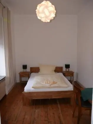 Daire, 6 Yatak Odası