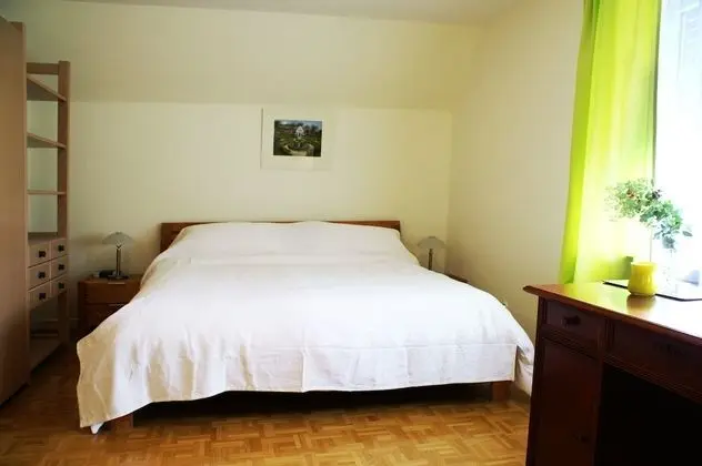 Economy Tek Büyük Yataklı Oda, Ortak Banyo